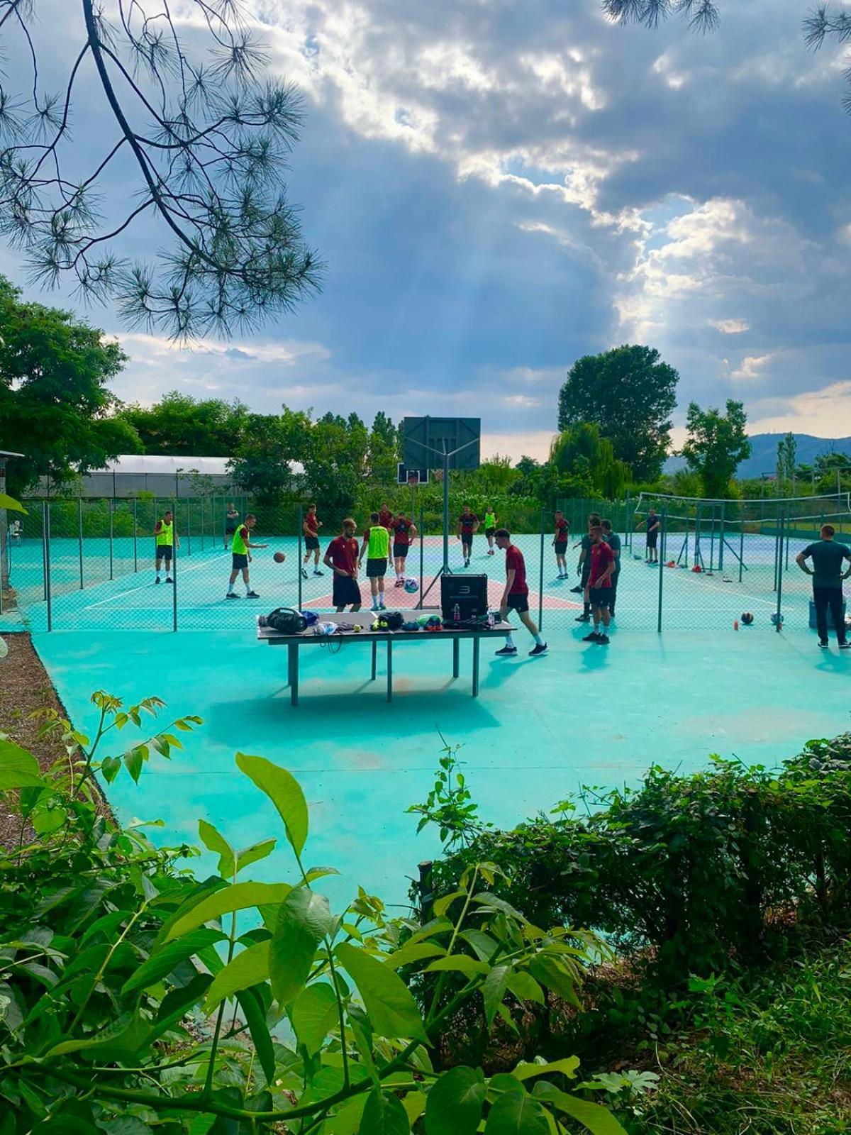 Kriva Resort 爱尔巴桑 外观 照片
