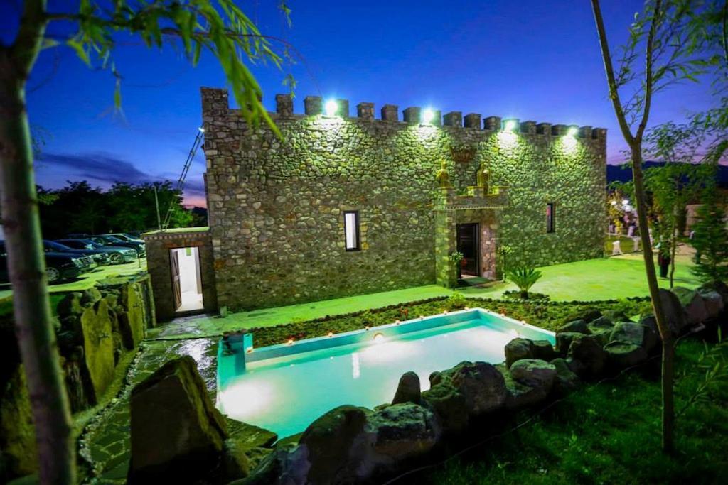 Kriva Resort 爱尔巴桑 外观 照片
