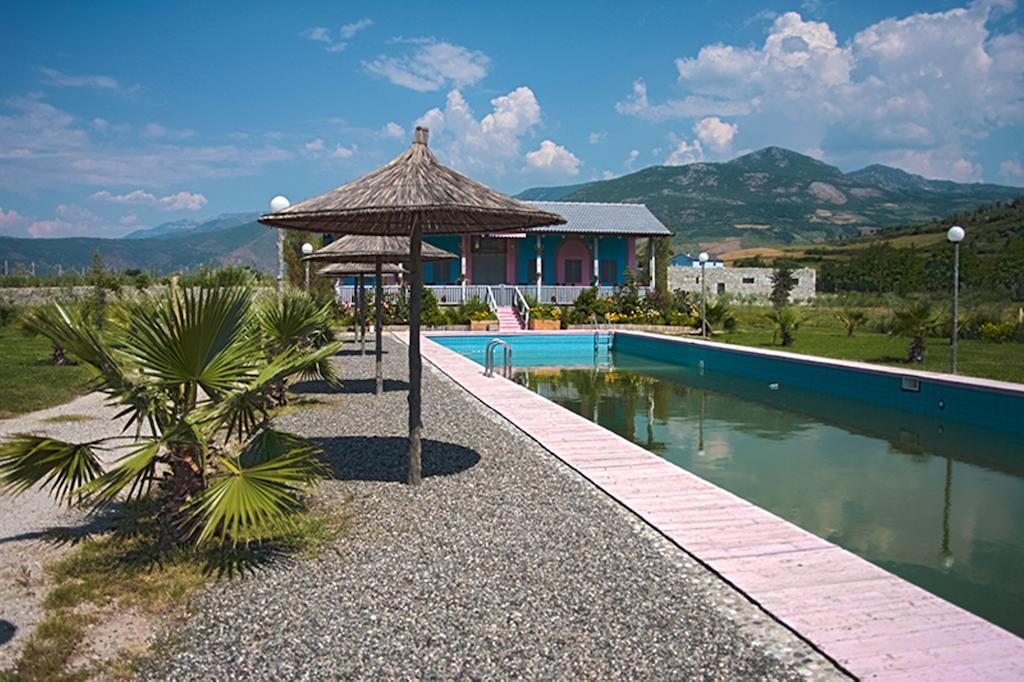 Kriva Resort 爱尔巴桑 外观 照片