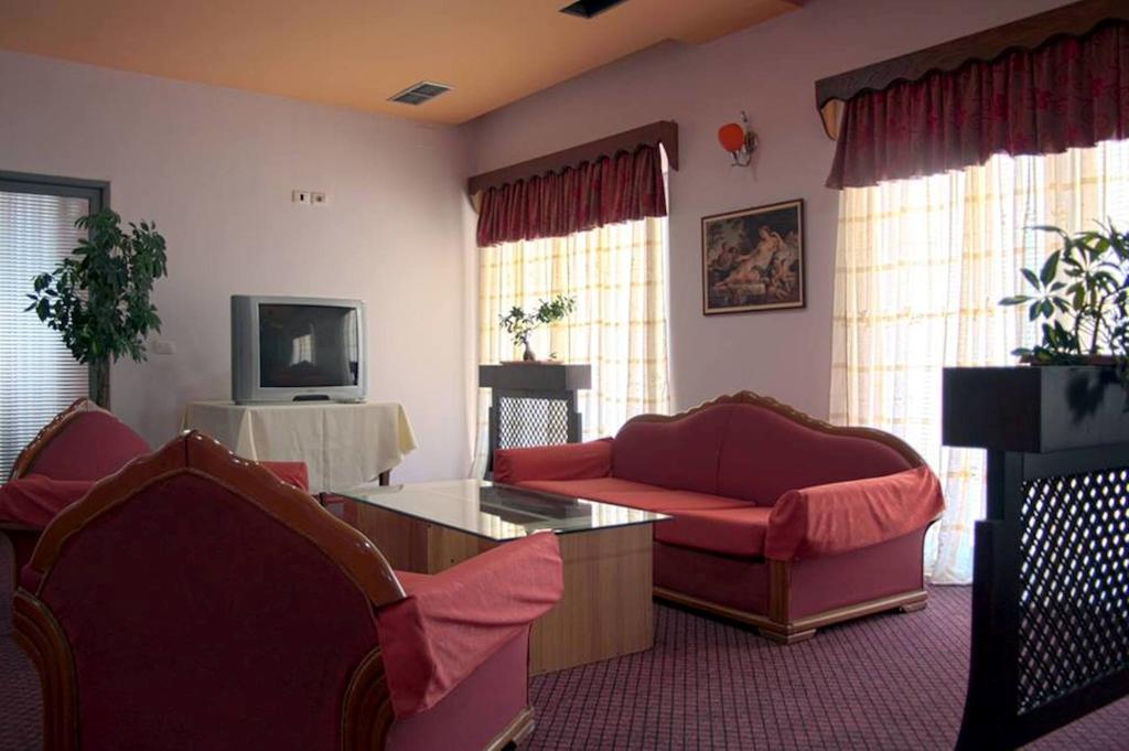 Kriva Resort 爱尔巴桑 外观 照片