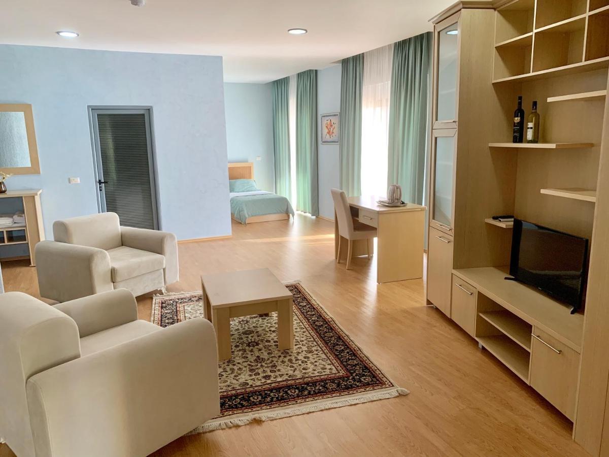 Kriva Resort 爱尔巴桑 外观 照片
